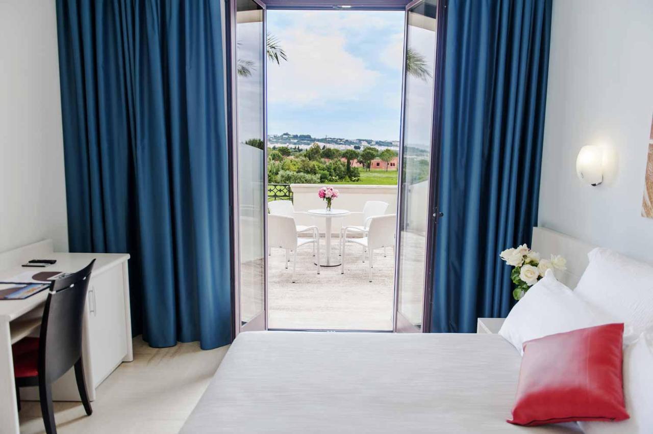 Resort Amaregold Tenuta La Baronessa 4*