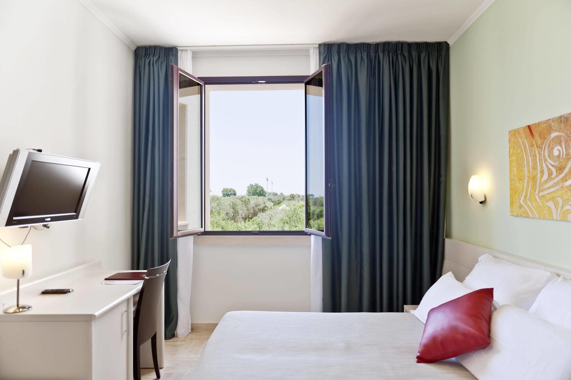 Amaregold Tenuta La Baronessa Resort 4*
