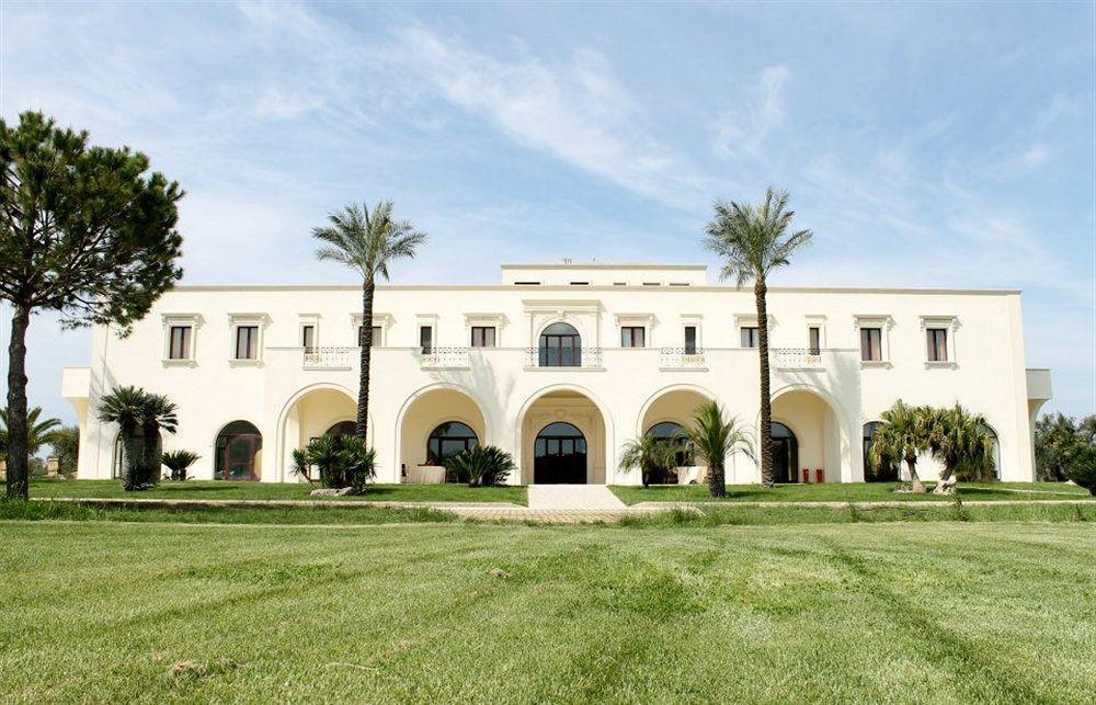 Amaregold Tenuta La Baronessa 4* Tuglie
